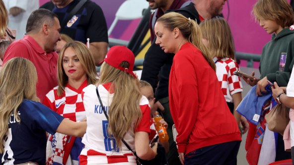 Izabel Kovačić i Vanja Modrić u Katru