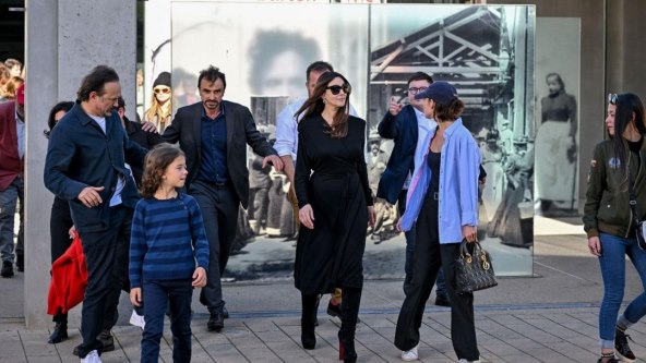 Deva Cassel sliči majci Monici Bellucci