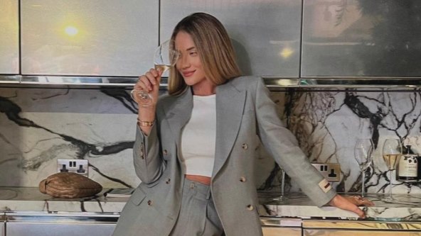 Izabel Kovačić u izlasku s Mirelom Forić, Andrejom Čermak i Hrvojem Čermakom