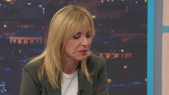 Iva Šulentić zaplakala u emisiji Kod nas doma