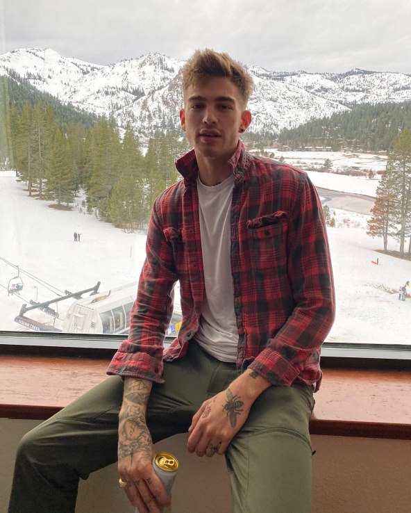 Preminuo je Jeremy Ruehlemann