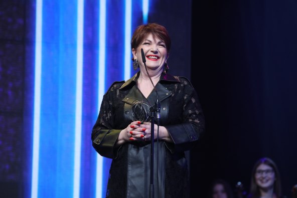 Zorica Kondza_Zlatni Studio_foto by Cropix_2.jpg