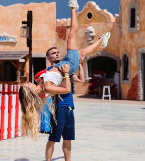 Alan Walme i Valentina Walme su brat i sestra