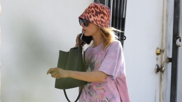 Cara Delevingne išla je u tajnosti na liječenje