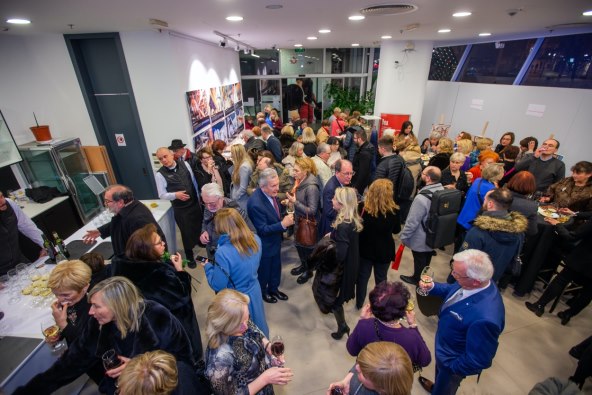 14 Domjenak i drußenje poslije koncerta.jpg