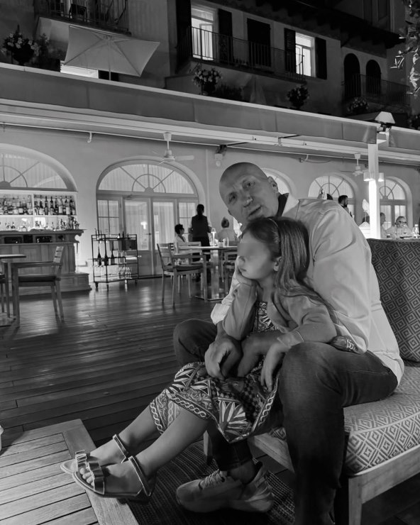 Iva Jerković objavila fotografiju partnera Josipa i njihove kćeri Rine Ami