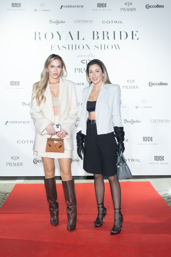 Marta Fernandes i Elena Kanaet.jpg