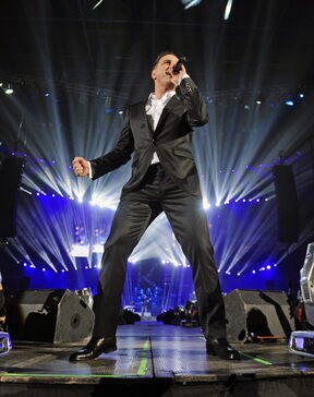 IVAN ZAK NAPUNIO ARENU! Brojne kolege stigle na koncert!