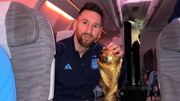 Lionel Messi diže utege u teretani