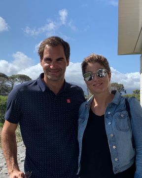 Teniski protivnici Roger Federer i Lleyton Hewitt mogli bi postati obitelj