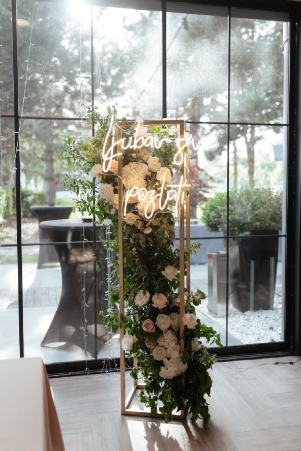 Shiny Stuff Dizajn.jpg