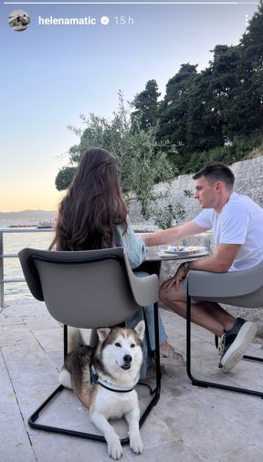 Dominik Livaković otac je dvoje djece koje je dobio s prekrasnom Helenom
