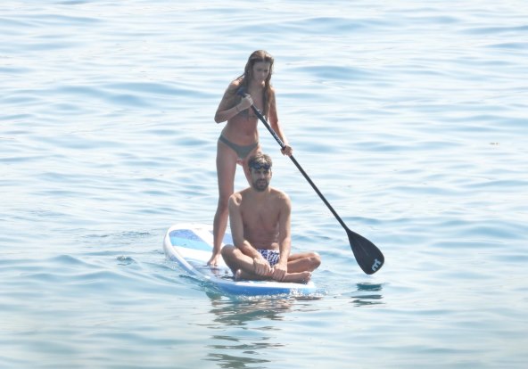 Gerard Pique i Clara Chia u Hrvatskoj.jpg