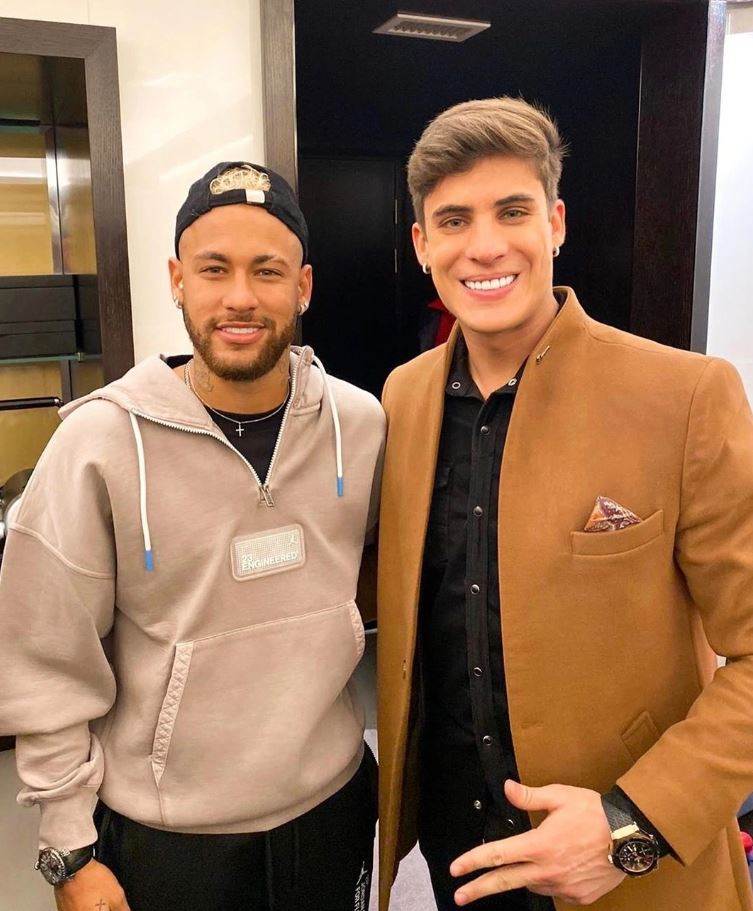 Neymar ponovno vara djevojku