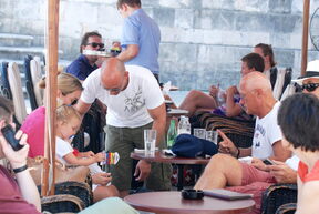 Davor Štern opušteno u Dubrovniku