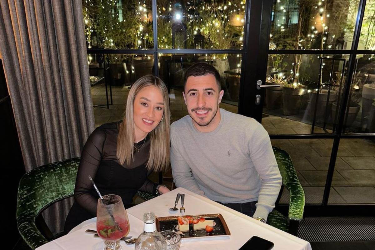 Nina Badric u Grckoj s Josipom Juranovicem i njegovom suprugom Lanom