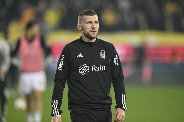 Ante Rebić (2).jpg