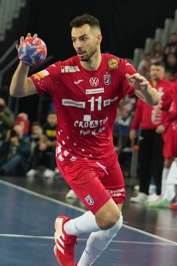 Zvonimir Srna je poznati hrvatski rukometaš