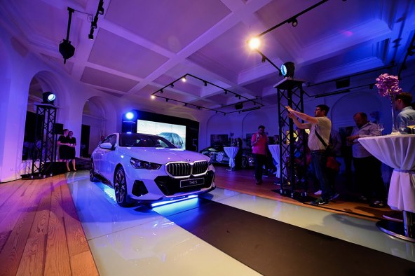 The-new-bmw-5-series_24.JPG