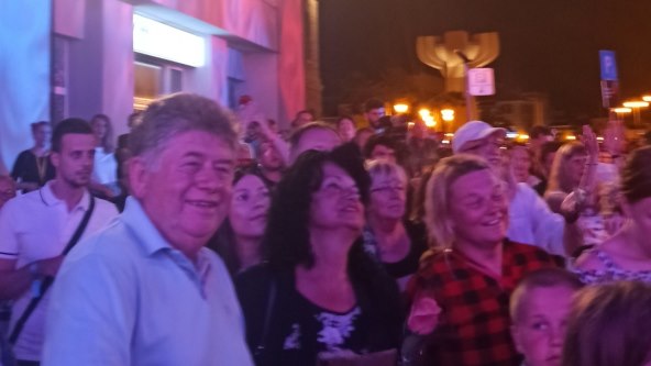 Zdravko Pevec i Višnja Pevec na koncertu u Vodicama.jpg