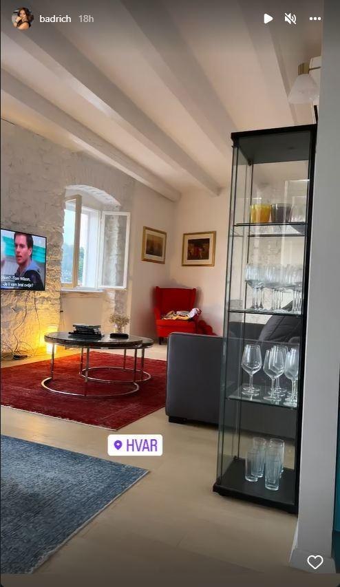 Vikendica Nine Badrić u Jelsi na Hvaru oduzima dah