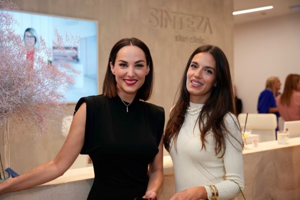 Tatjana Jurić, Nives Ivanišević.jpg