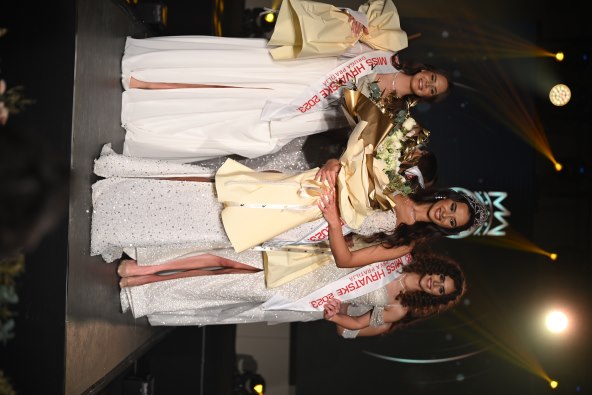 Izabrana je 27. Miss Hrvatske.