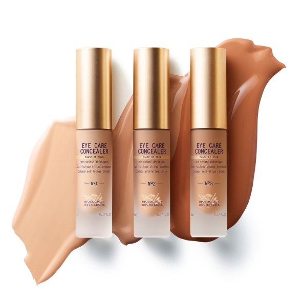 1 Eye Care Concealer Visuel Gamme 2 (sRGB).jpg