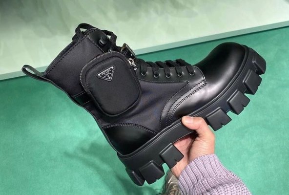 Prada čizme hit su 2024.