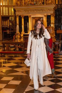 Što se dogodilo sat vremena prije nego je objavljena fotografija bolesne Kate Middleton