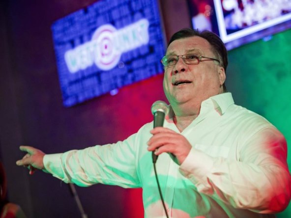 Tko je supruga Halida Bešlića?