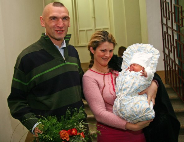 Kći Arijana im je oboljela od teškog oblika meningitisa.