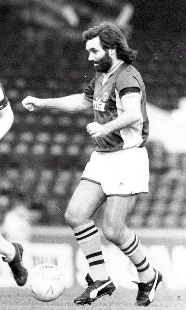 George Best.jpg
