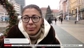 Ivana Paris snimljena na glavnom zagrebačkom trgu