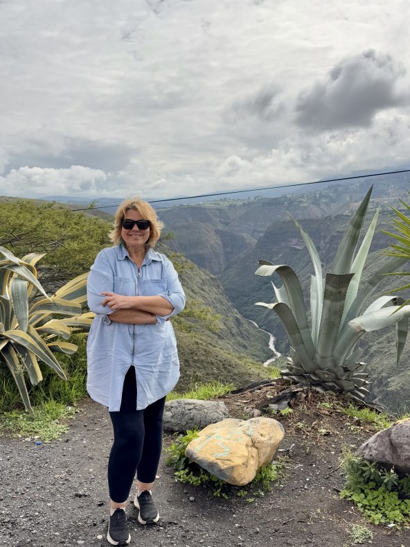 Karmela Vukov Colić na putovanju u Južnoj Americi