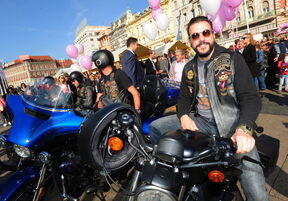 STORY PINK DAY Brojna poznata lica udružila snage za plemeniti cilj