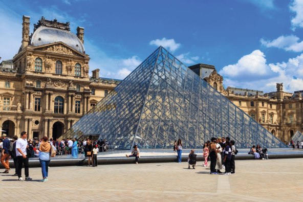 Pariz