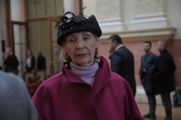 Lepa Lukić.jpg