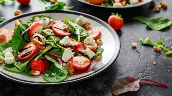 Salata od jagoda