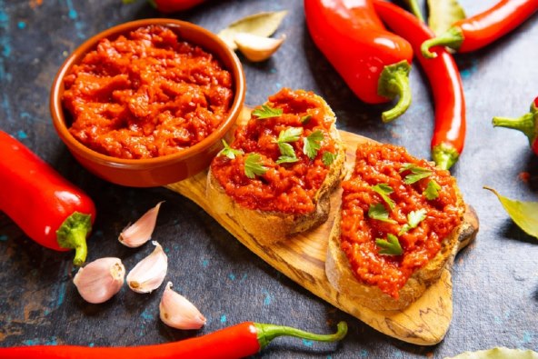 Recepti za bijeli, zeleni, makedonski ajvar, pinđur i ljutenicu