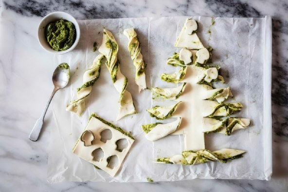 Kako napraviti božićno drvce od lisnatog tijesta