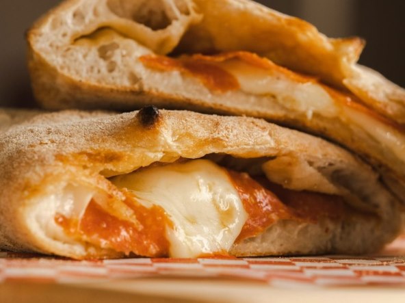 Recept za pizza calzone