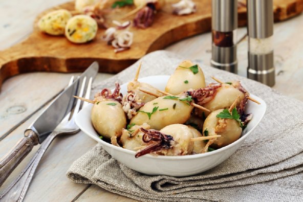 Talijanski recept za punjene lignje u bijelom vinu