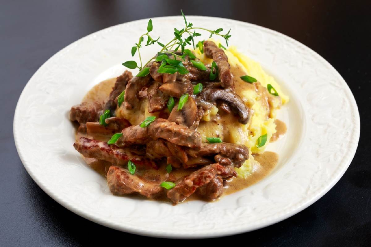 Recept za jetrica na venecijanski način s palentom | Story