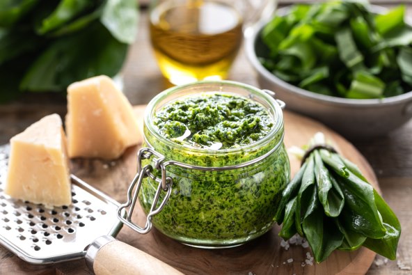 Pesto od medvjeđeg luka