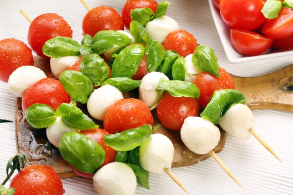 Caprese ražnjići