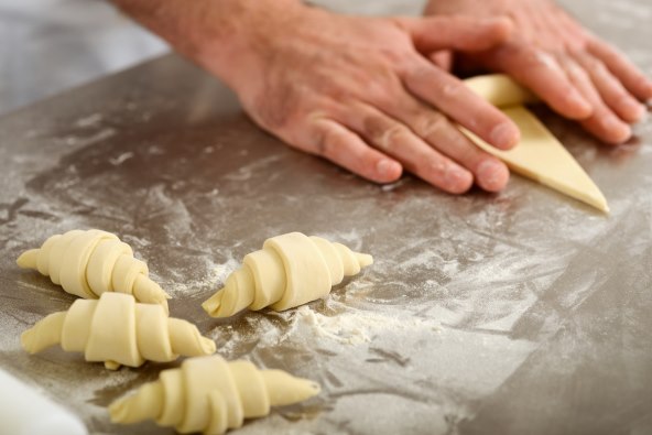 Recept za kiflice sa sirom i šunkom