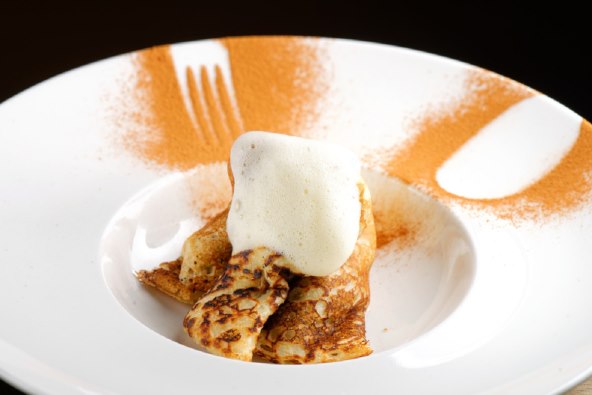 Recept za palačinke s orasima u vinskom šatou