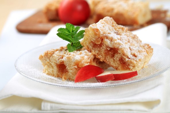 Recept za nuklearnu štrudlu od jabuka bez vage i miksera