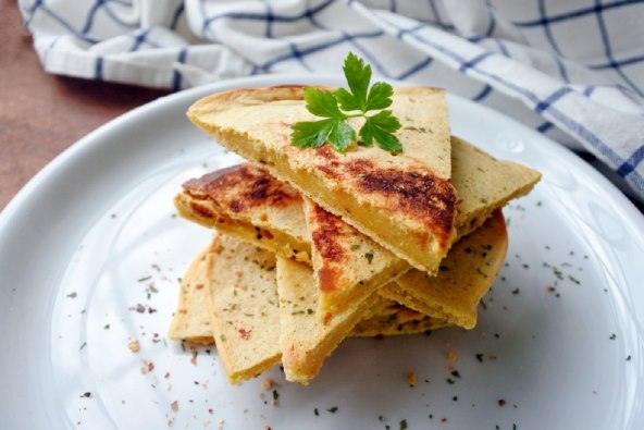 Jednostavan recept za soccu tradicionalnu pogaču s brašnom od slanutka